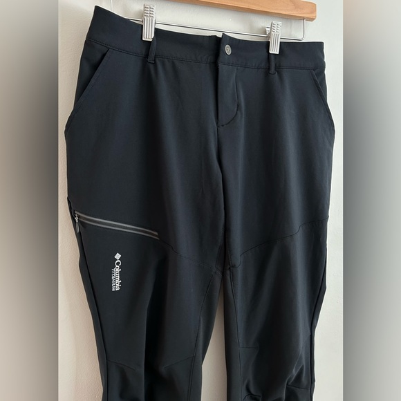 Columbia Titanium Women’s Black Athletic Workout Pants - Size 10/42 Like New - Picture 3 of 7